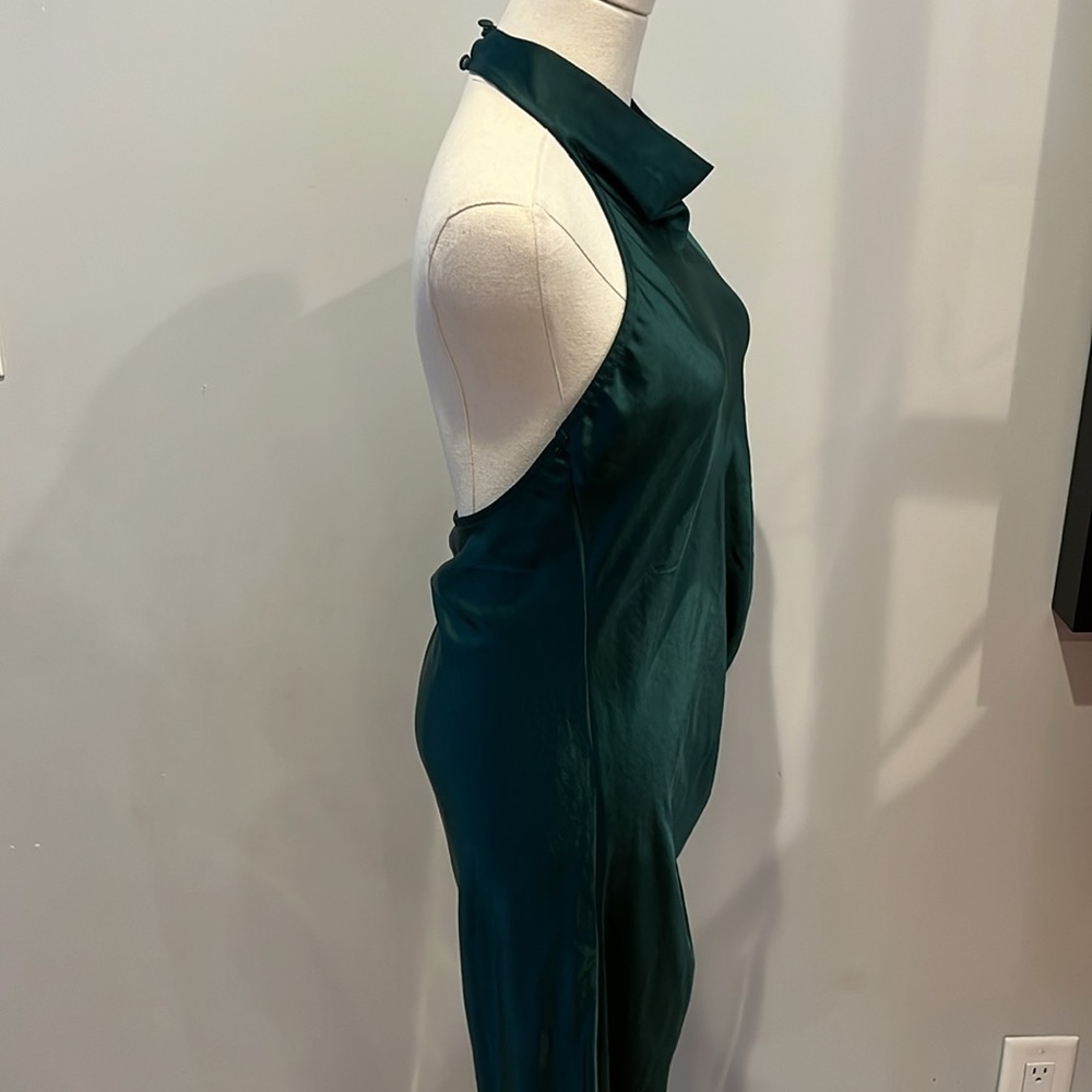 Green evening gown - Picture 4 of 4
